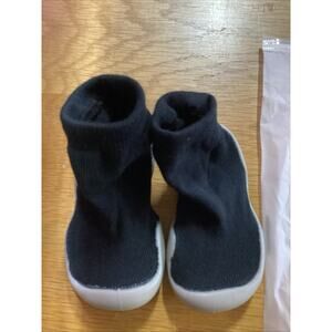 Tiny Exploring Baby Walking Shoes Unisex Black Size 18/19